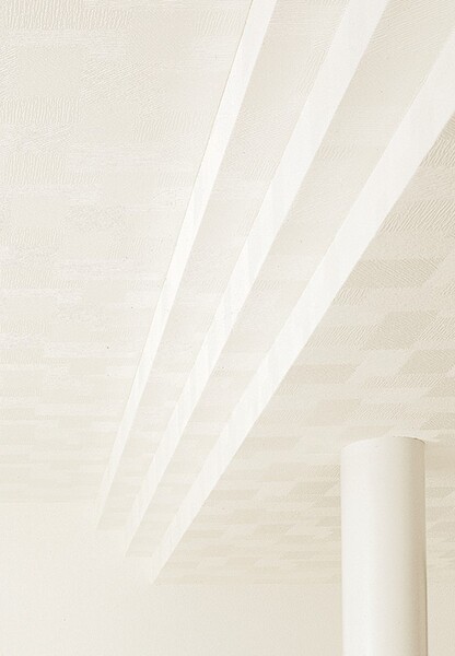 天井にもおすすめデザイン型押し壁紙