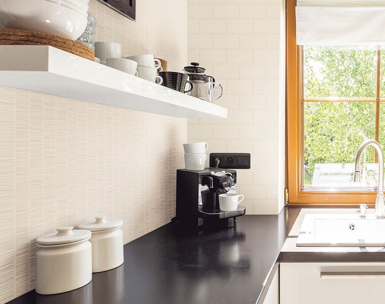 マッスルウォールサイクル消臭壁紙 ライン