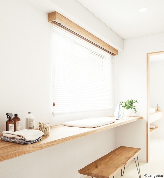 光を反射し室内を明るくするエコリフレクト壁紙