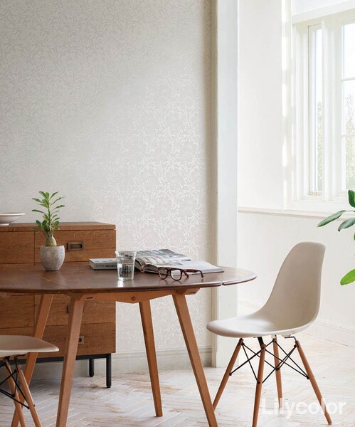 高級感のあるクラシカルデザイン壁紙