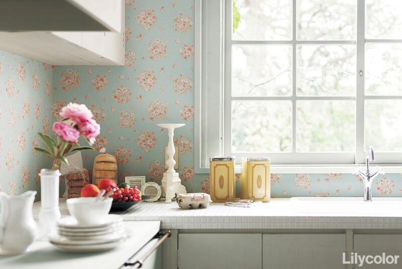 消臭+汚れ防止壁紙 大人女子