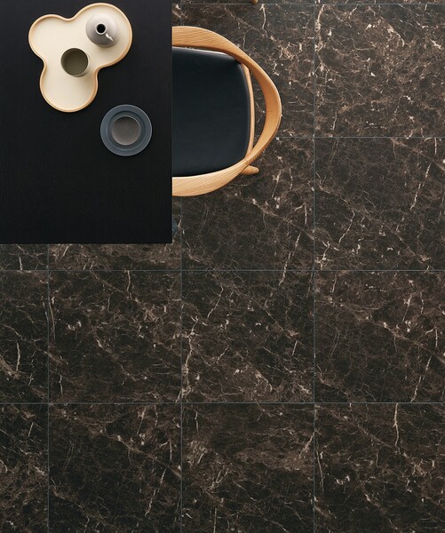 ロイヤルストーン・モア　クラシカルマーブル