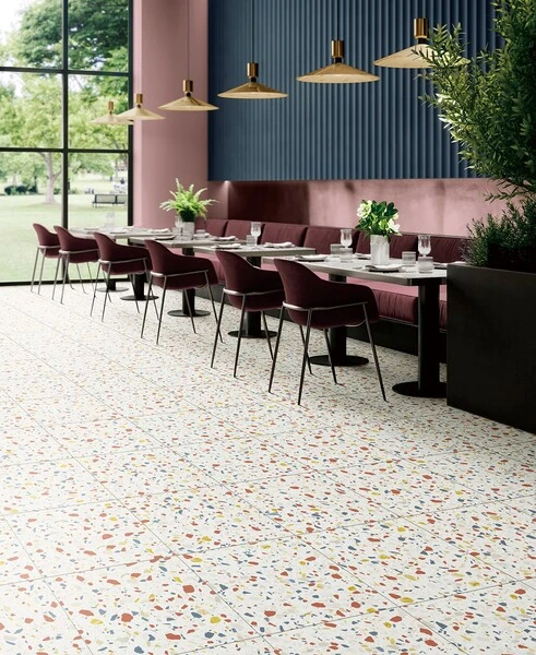 ロイヤルストーン・モア　フェスタテラゾー