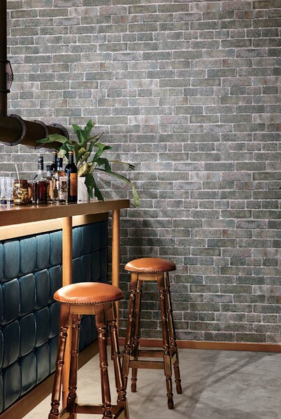 カフェ風な空間にも!レンガ柄壁紙
