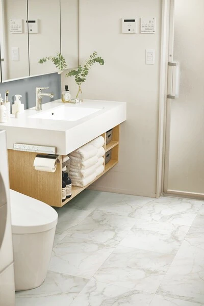 クラシアルタイル　ホワイトマーブル