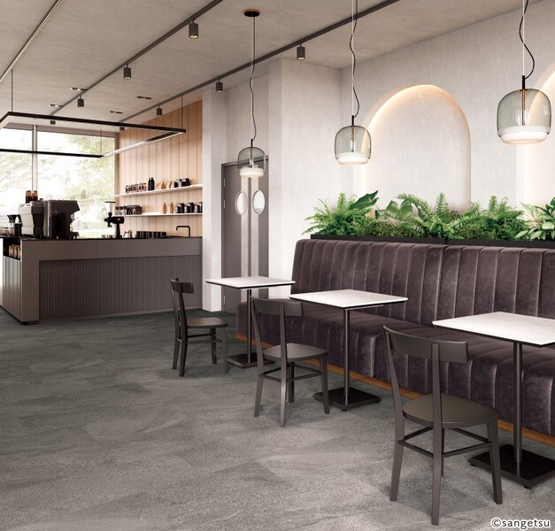 エスリューム･リアル フローストーン