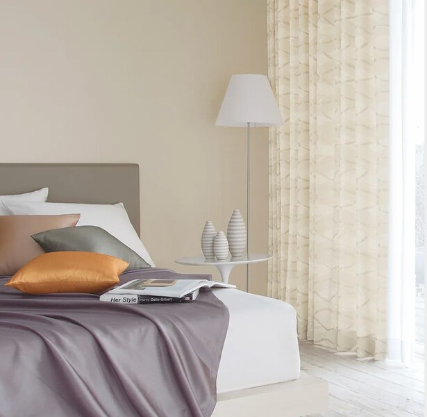 生のり付き壁紙 ベージュ 織物調 防かび 抗菌 撥水 東リ VS1055