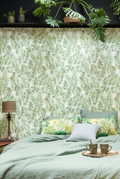 爽やかなリーフ柄